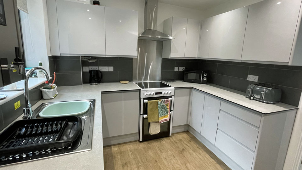 Well-equipped kitchen